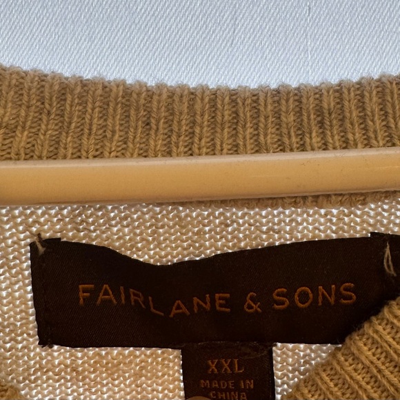 Men's V-Neck Sweater in Light Brown - Picture 2 of 3